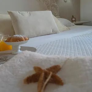 https://rosa-de-monti.in-sardinia.net